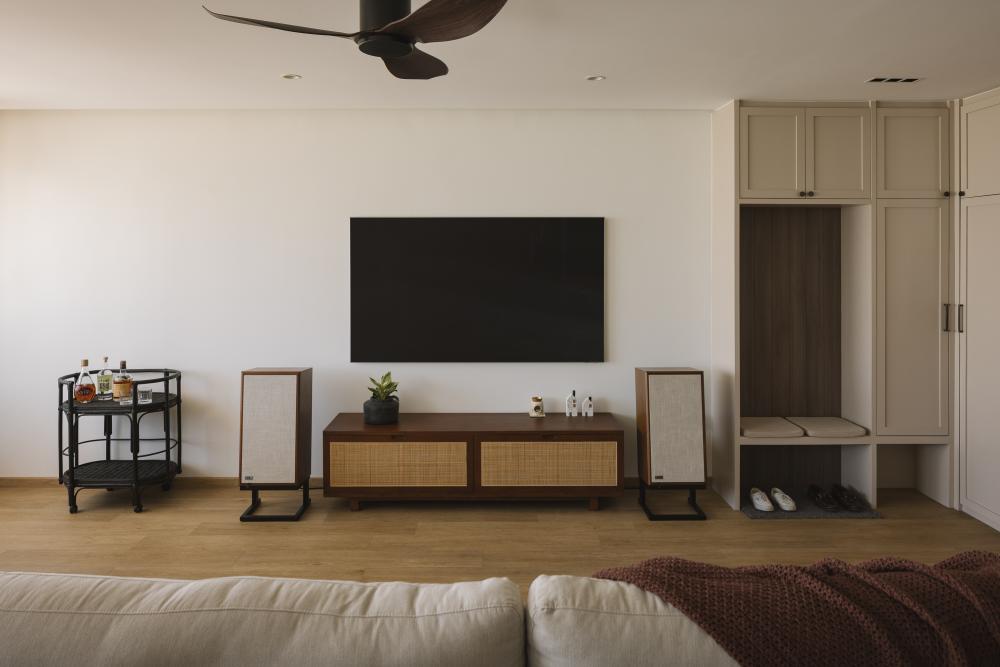 Modern Living Room with TV Console and Ceiling Fan