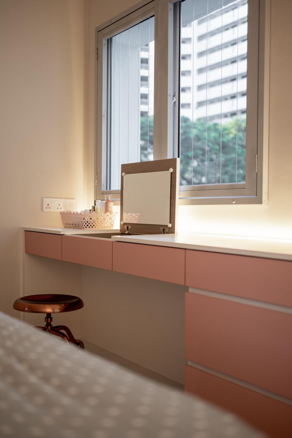 Modern Bedroom with Bay Window and Bedroom Dresser