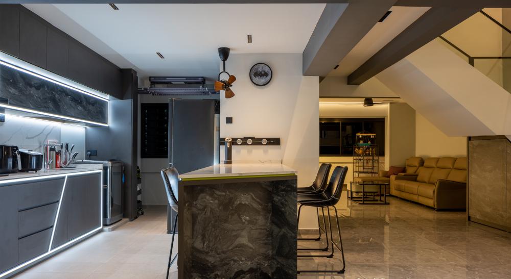 Modern Kitchen with Countertop and Kitchen Island