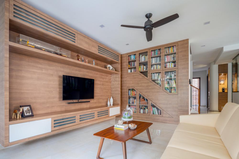 Contemporary Living Room with Bookshelf and Feature Wall