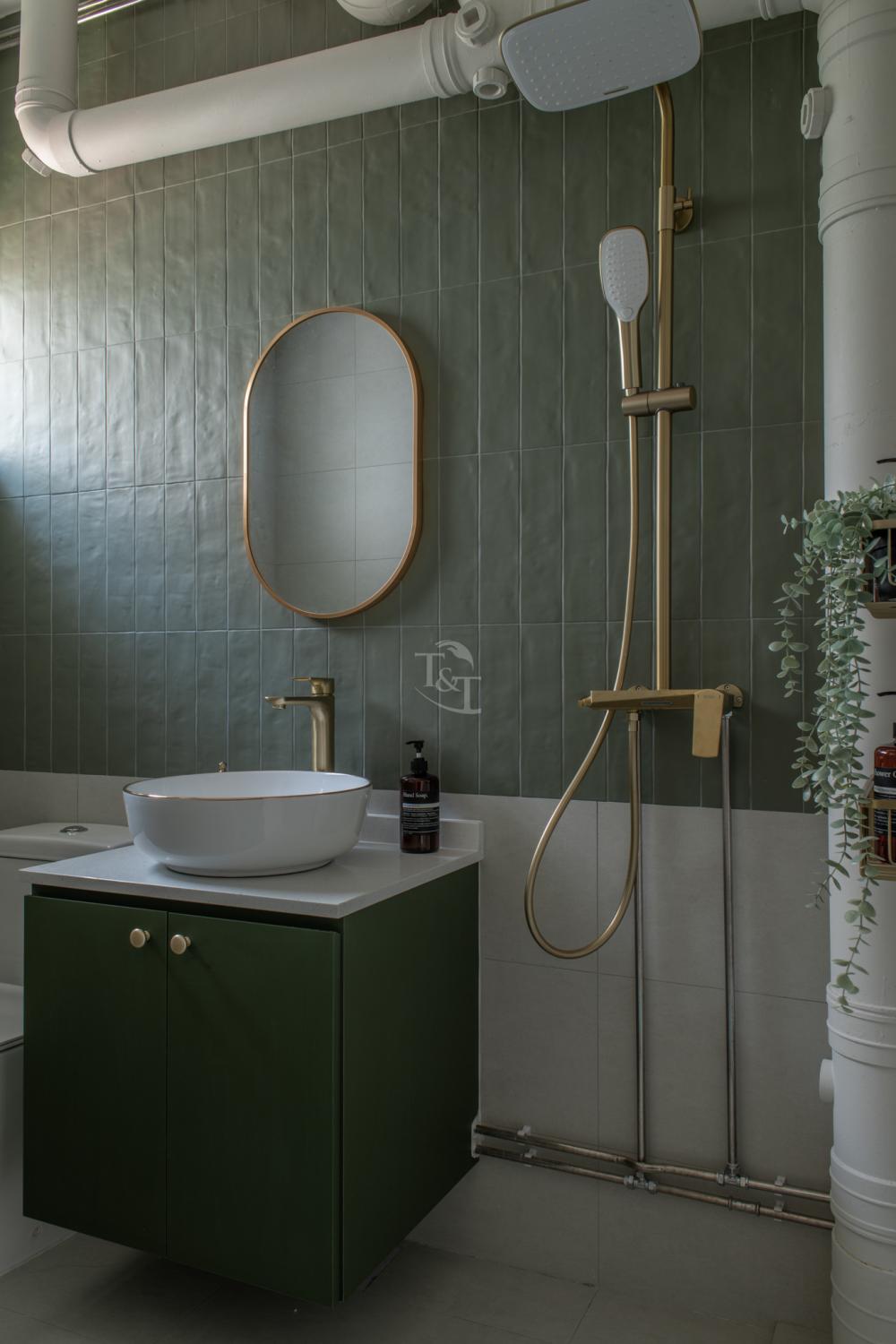 Modern Bathroom with Countertop and Homogeneous Tiles