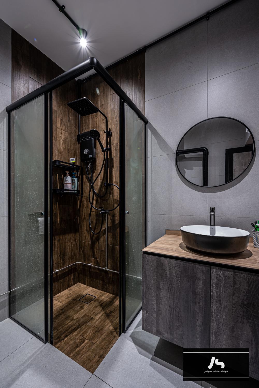 Modern Bathroom with Vinyl Flooring and Mirror