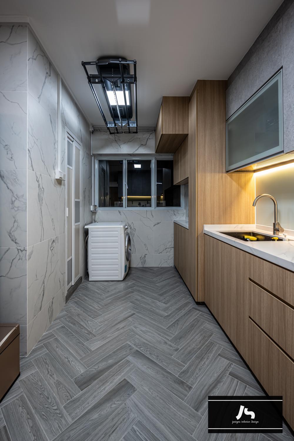 Modern Kitchen with Countertop and Breakfast Counter