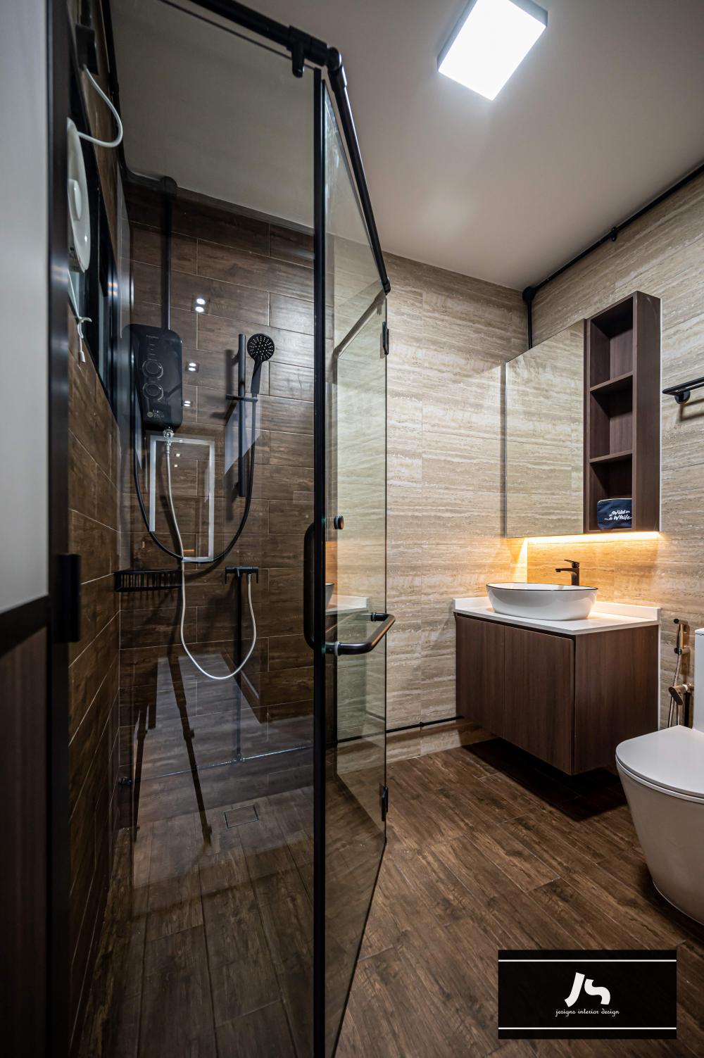 Modern Bathroom with Vinyl Flooring and Mirror