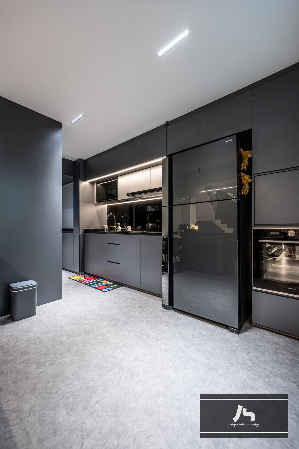 Modern Kitchen with Homogeneous Tiles and Cupboard