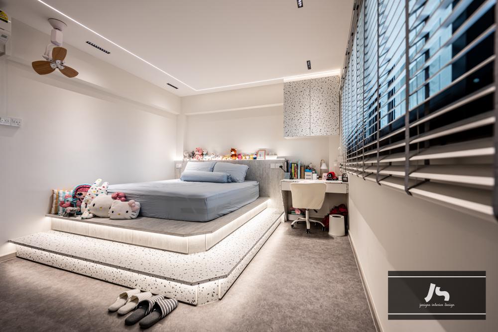 Modern Bedroom with Platform Bed and Cove Lighting