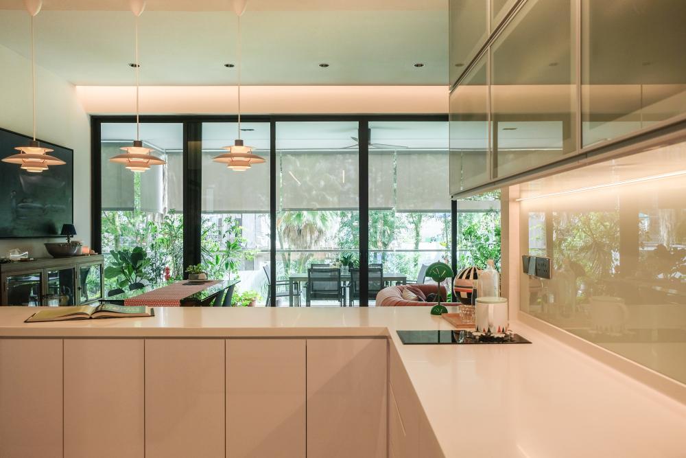 Modern Kitchen with Countertop and Drop Ceiling