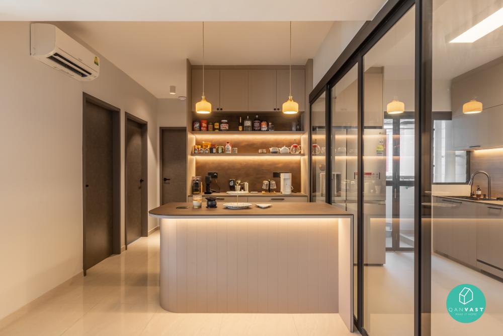Modern Kitchen with Countertop and Kitchen Island