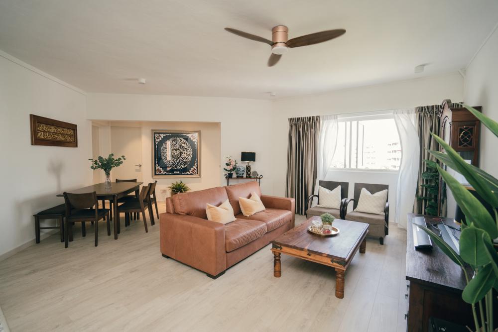 Modern Living Room with Vinyl Flooring and TV Console