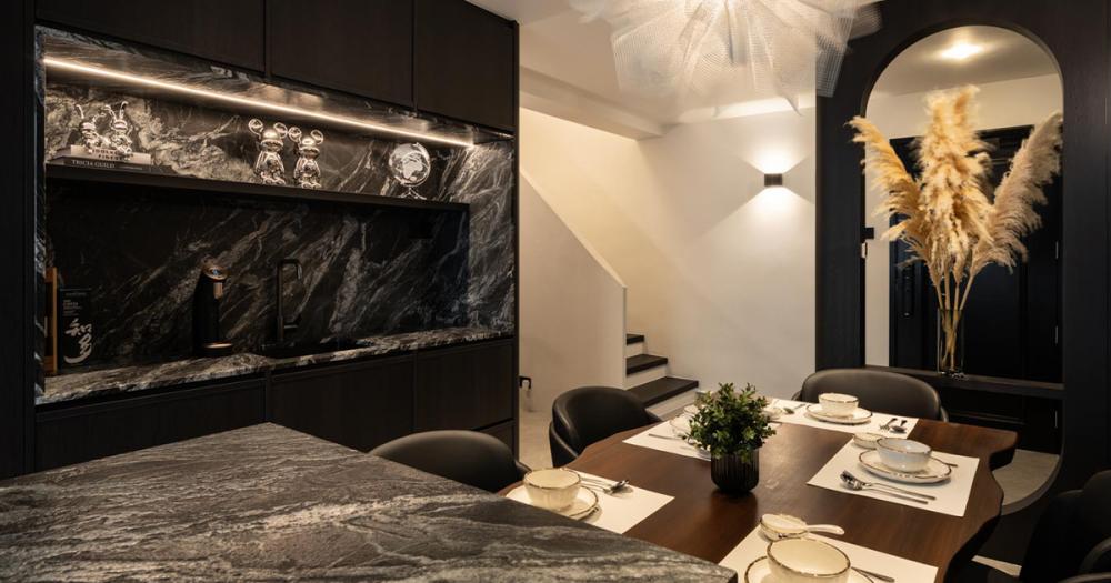 Modern Dining Room with Downlights and Dining Table