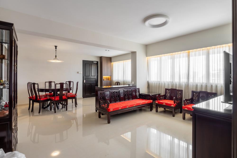 Modern Living Room with Homogeneous Tiles and Drop Ceiling