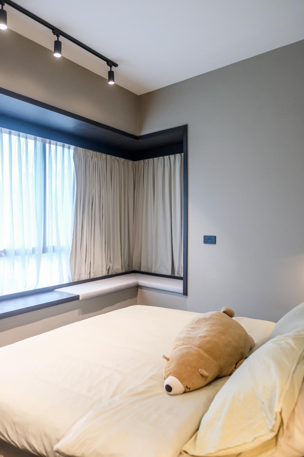 Contemporary Bedroom with Bay Window and Lighting