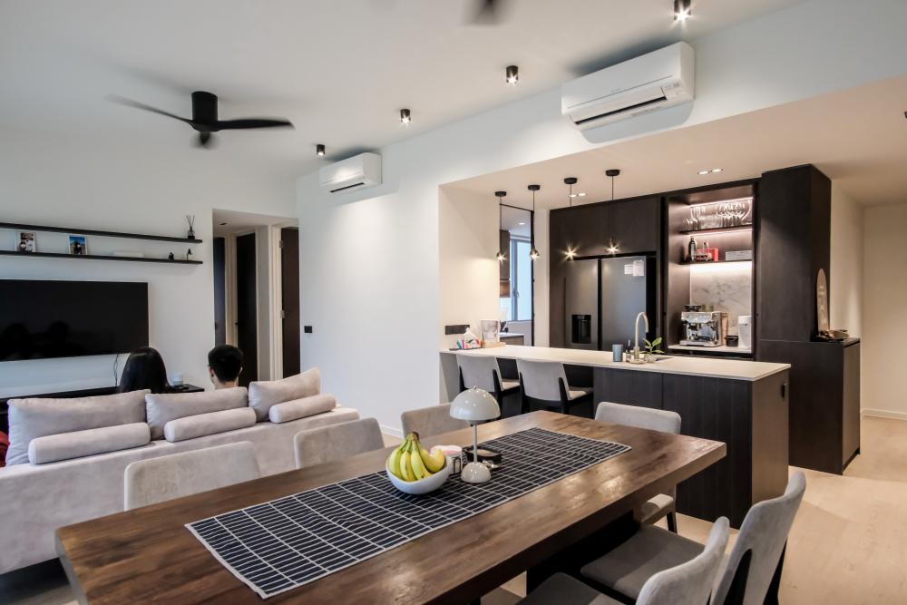 Contemporary Living Room with Countertop and Drop Light