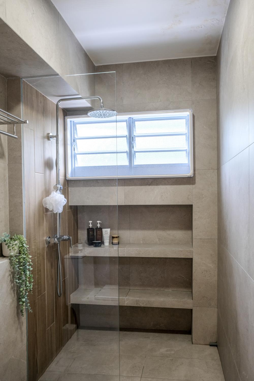 Minimalist Bathroom with Shower Screen and Wall Shelves