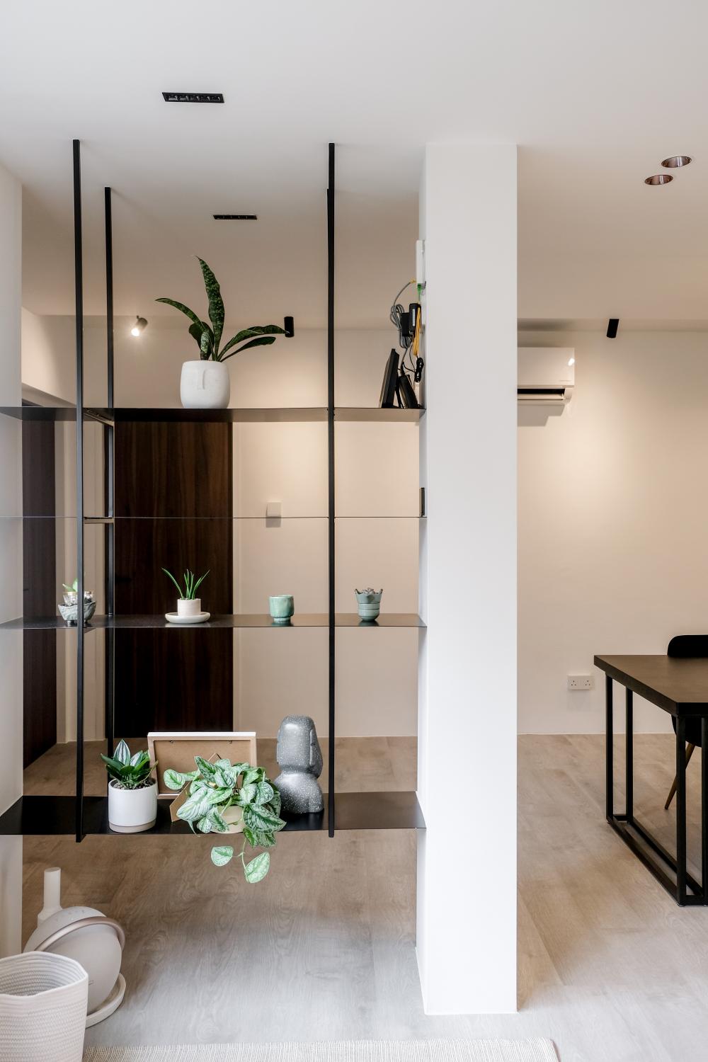 Transitional Living Room with Vinyl Flooring and Drop Ceiling