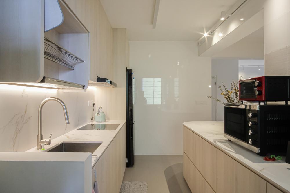 Scandinavian Kitchen with Countertop and Kitchen Backsplash