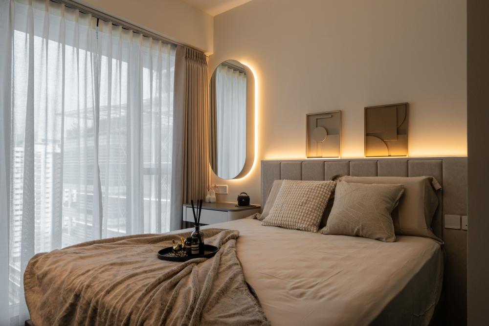 Modern Bedroom with Built-in Bed and Queen Bed