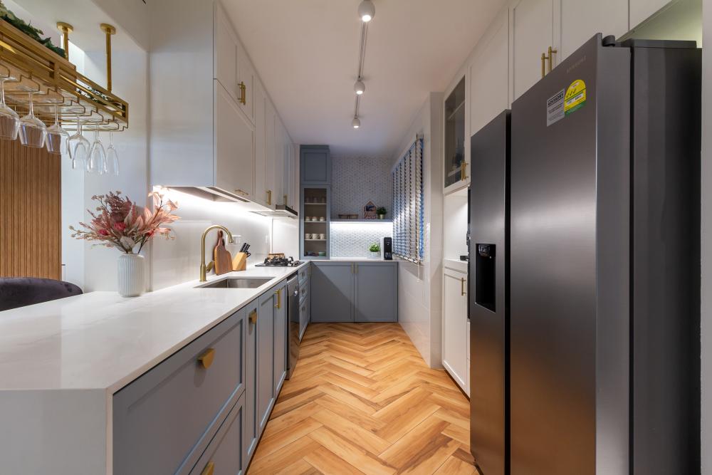 Vintage Kitchen with Countertop and Wood Flooring