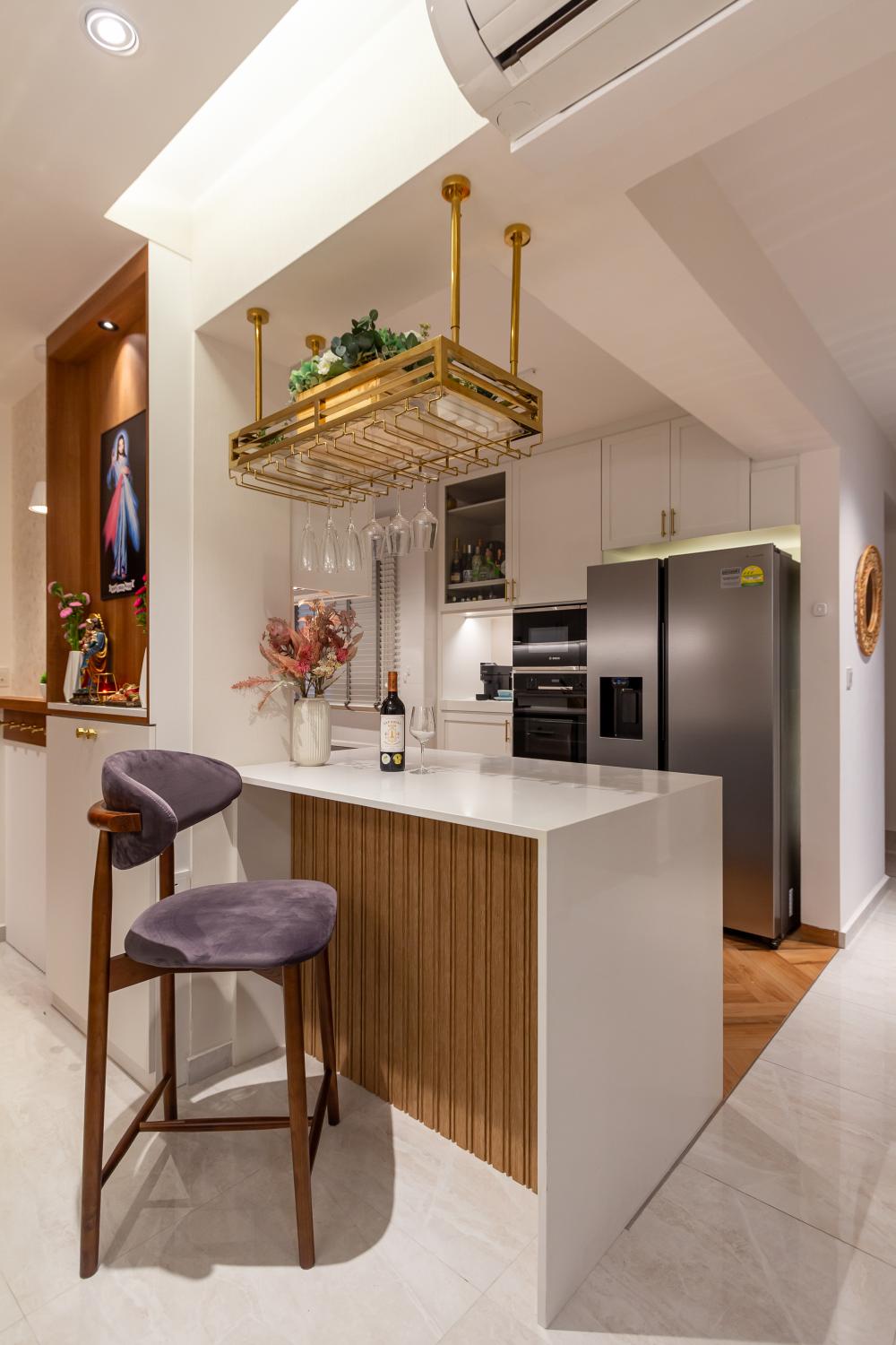 Vintage Kitchen with Dishwasher and Refrigerator