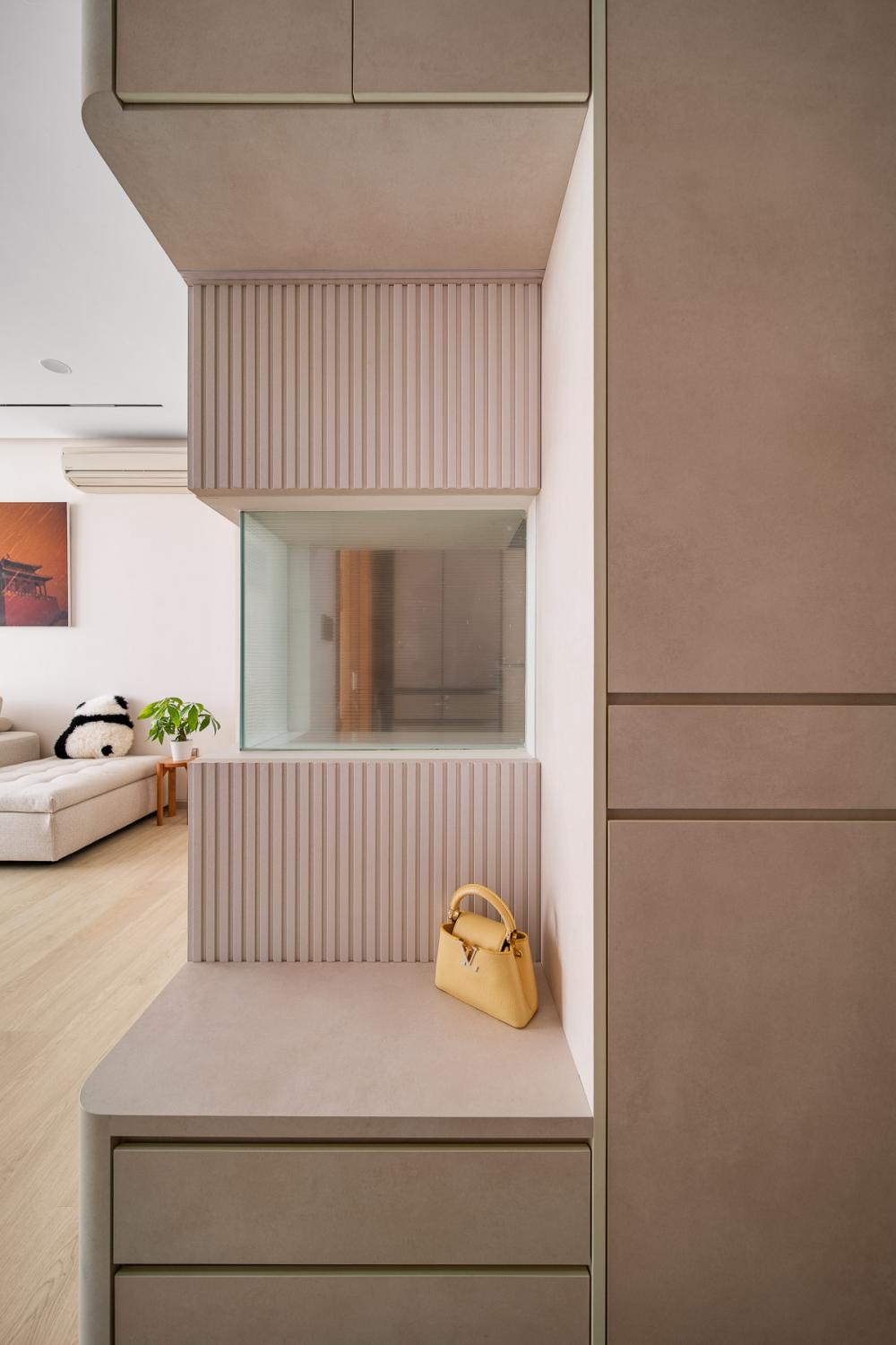 Contemporary Living Room with Settee and Vinyl Flooring