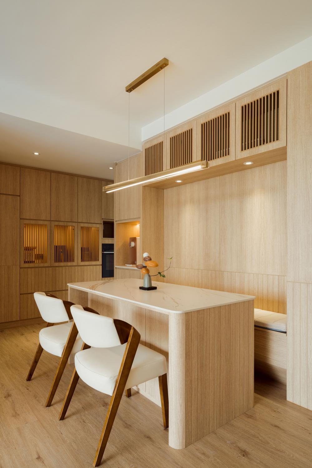 Scandinavian Dining Room with Dining Table and Seating Bench