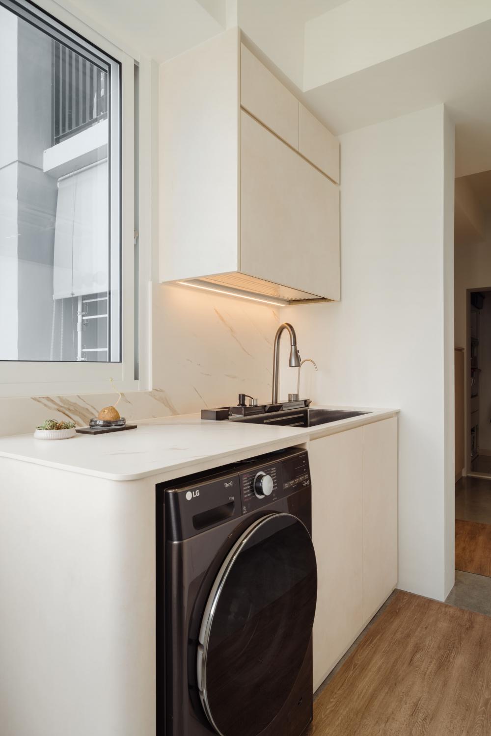 Scandinavian Kitchen with Countertop and Cement Floor