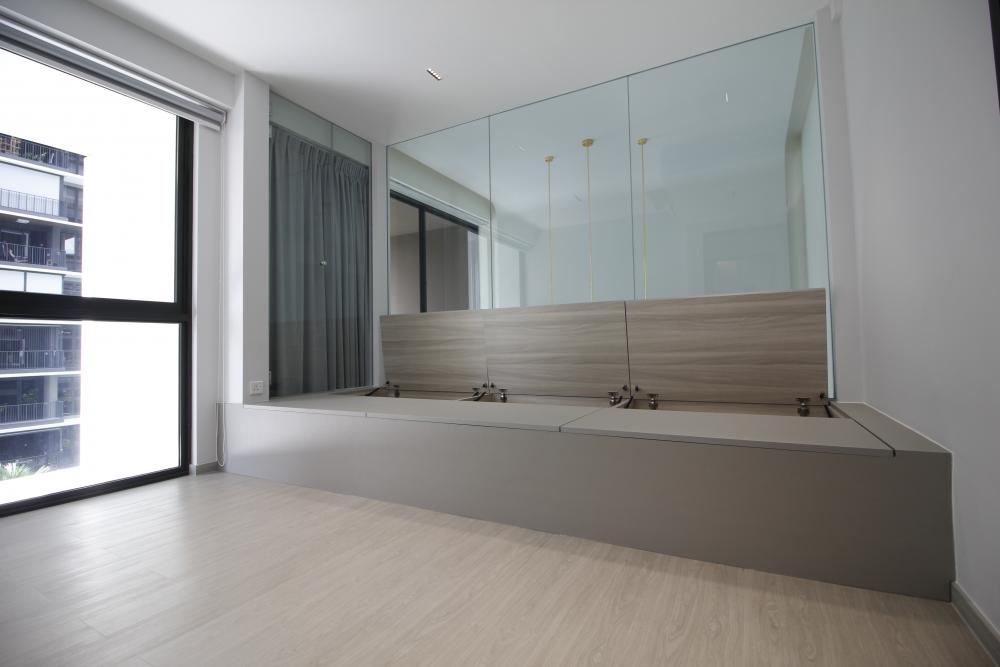 Modern Bedroom with Platform Bed and Vinyl Flooring