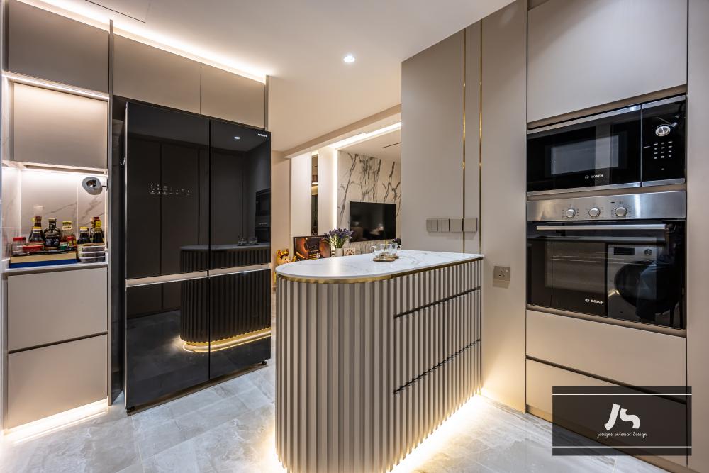 Modern Kitchen with Kitchen Island and Open Kitchen