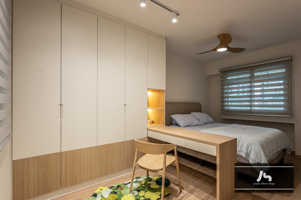Country Bedroom with Vinyl Flooring and Wardrobe