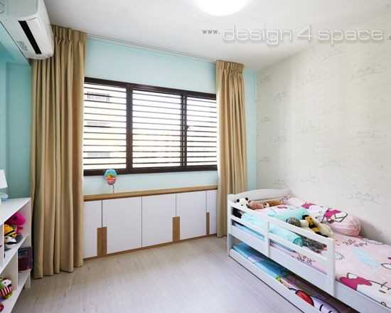 Contemporary Bedroom with Wardrobe and Sliding Wardrobe