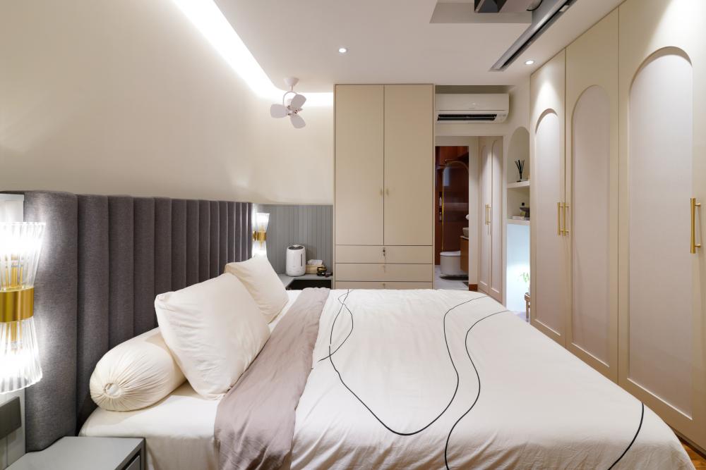 Scandinavian Bedroom with Vinyl Flooring and Cove Lighting