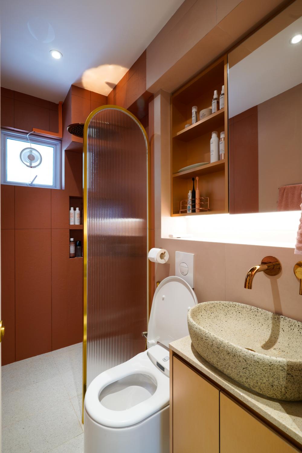 Scandinavian Bathroom with Mirror and Bathroom Storage