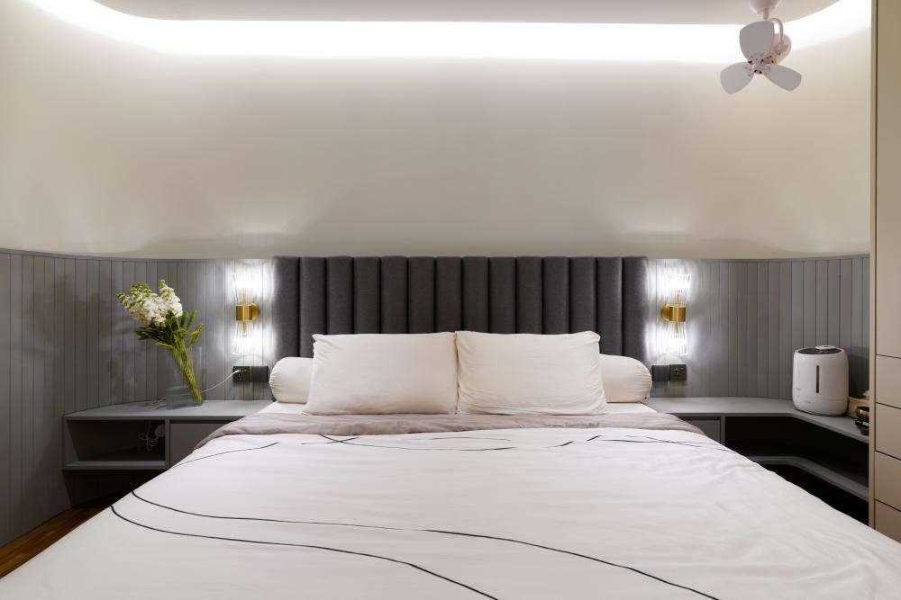 Scandinavian Bedroom with Built-in Bed and Bedside Table