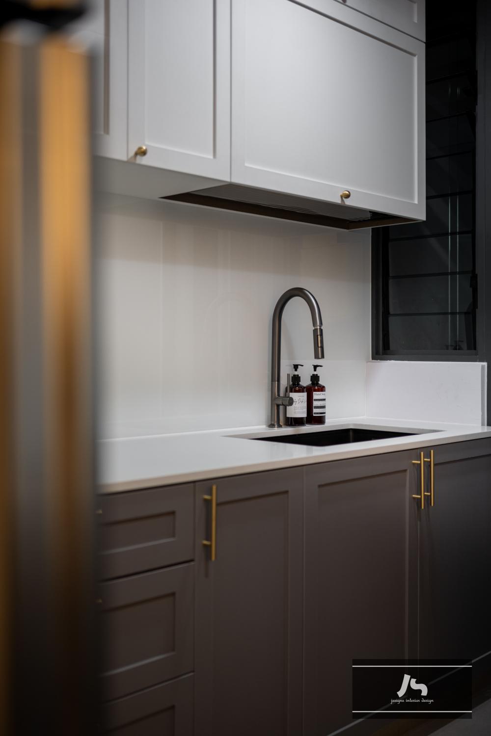 Minimalist Kitchen with Cupboard and Open Kitchen
