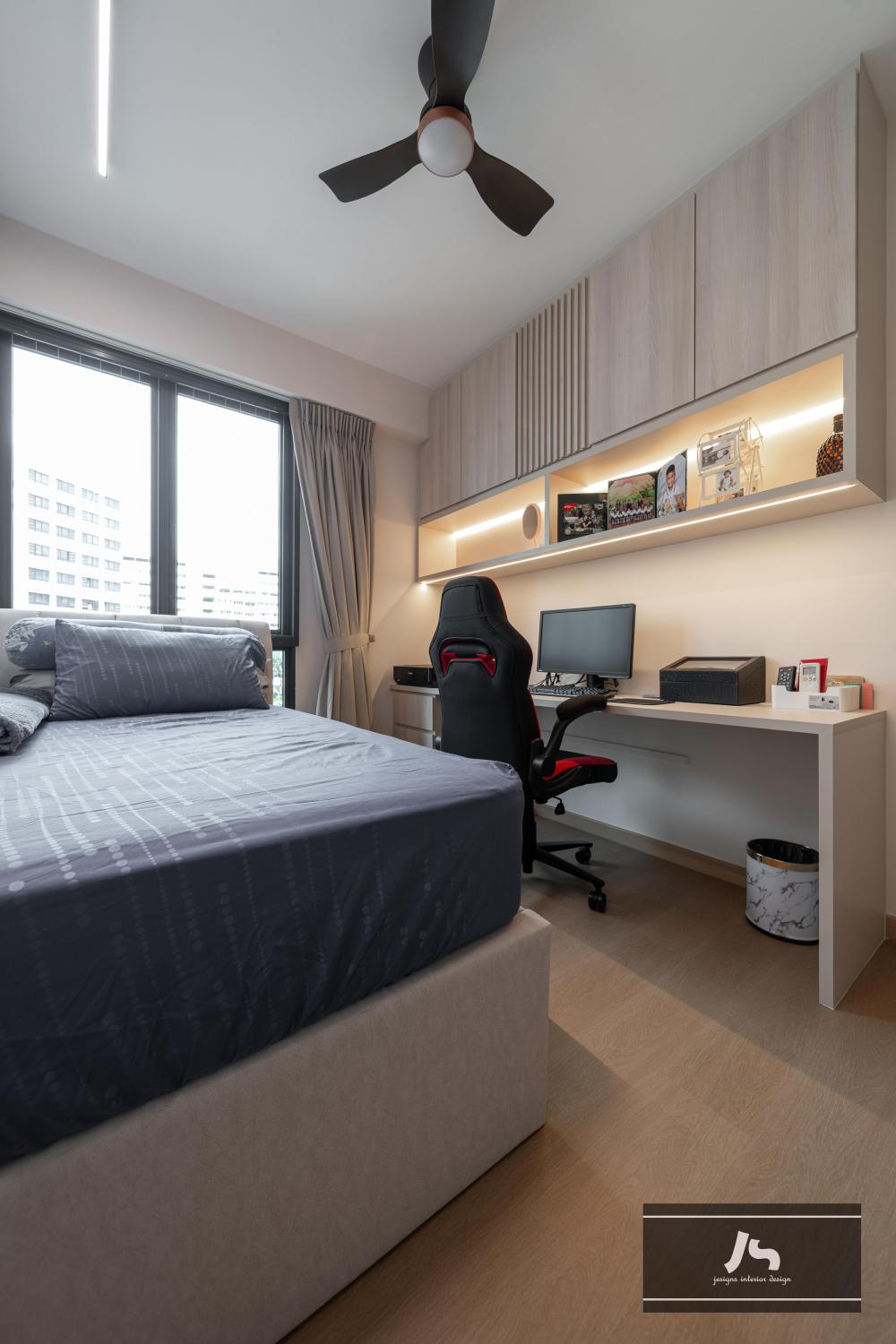 Modern Bedroom with Vinyl Flooring and Wardrobe