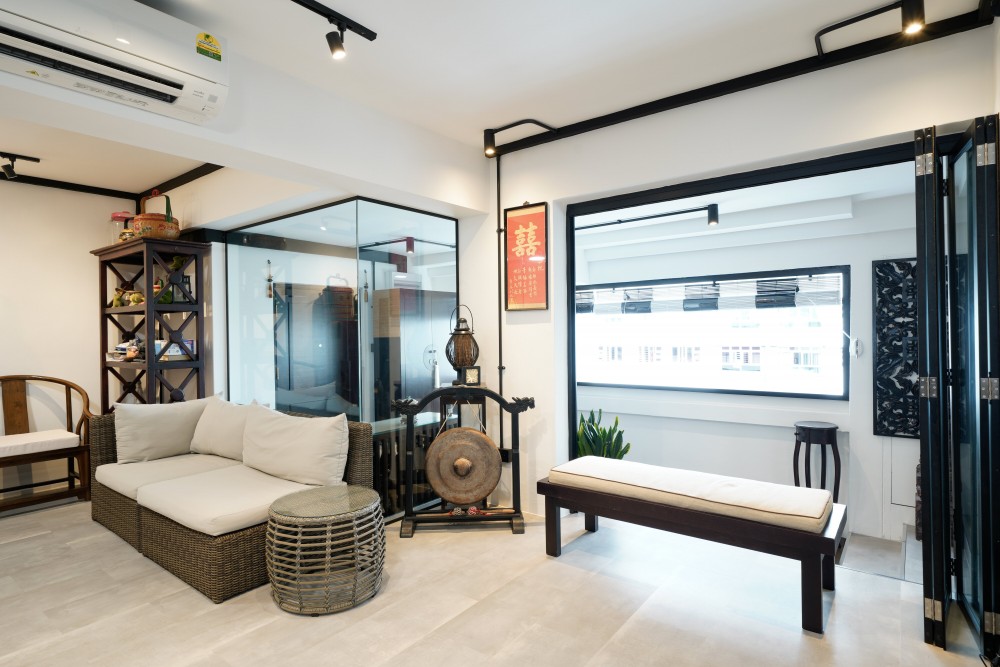 Industrial Entryway with Mirror and Seating Bench