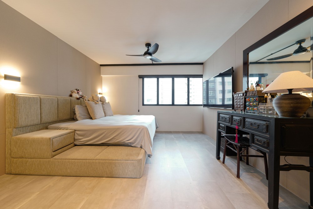 Industrial Bedroom with Homogeneous Tiles and Wardrobe