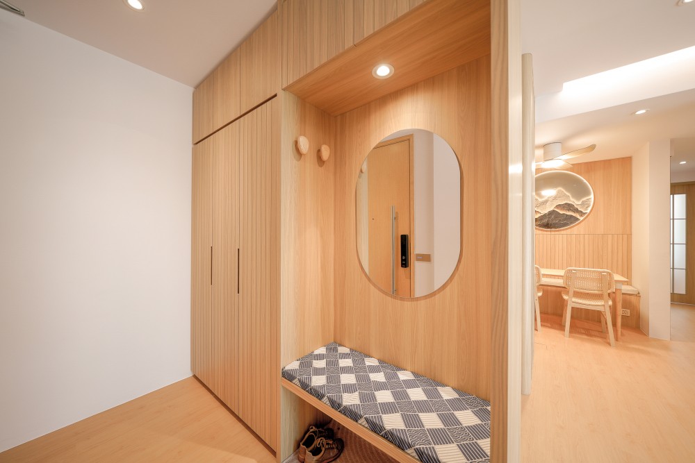 Scandinavian Entryway with Mirror and Seating Bench
