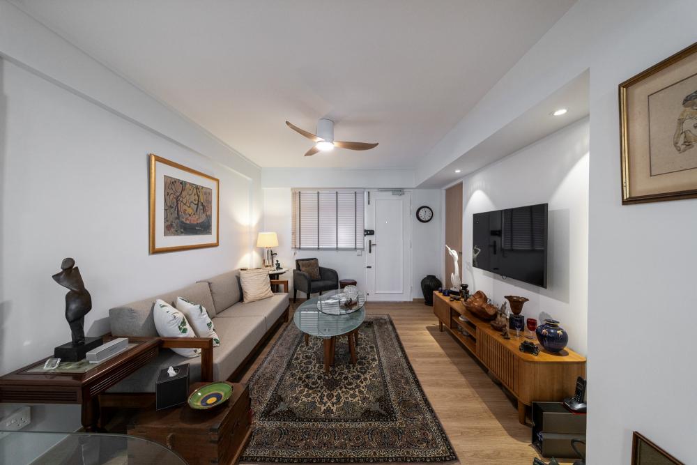 Transitional Living Room with Vinyl Flooring and TV Console
