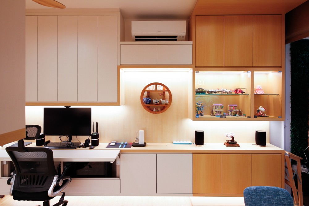 Asian Home Office with Small Storage and Drawer Units