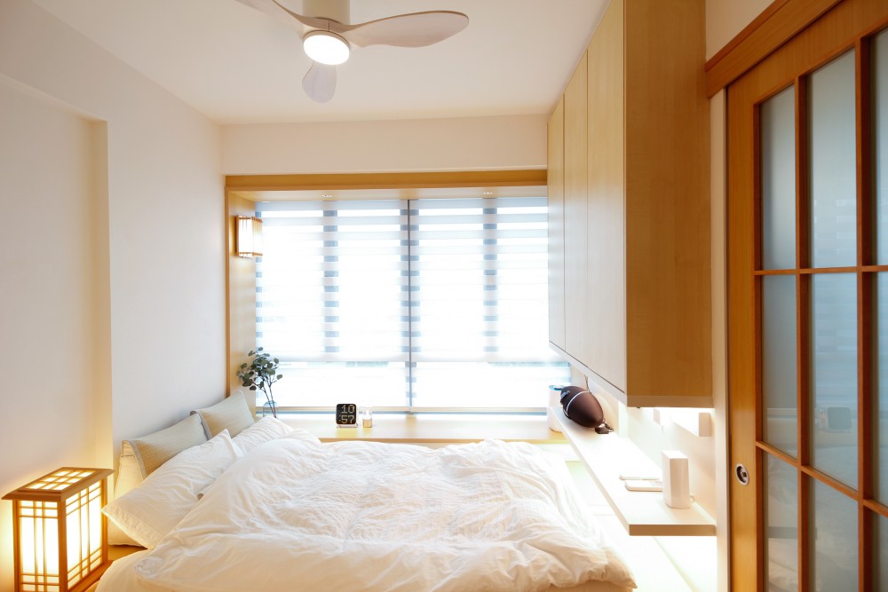 Asian Bedroom with Platform Bed and Built-in Bed