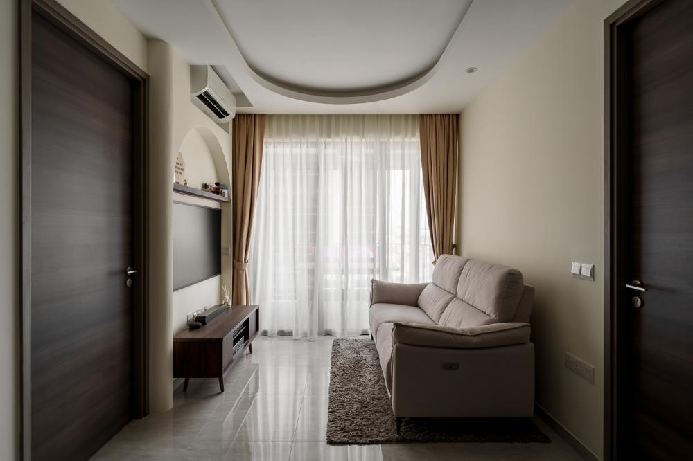 Modern Living Room with TV Console and Carpet