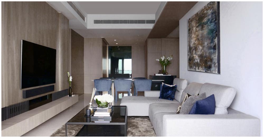 Modern Living Room with Bookshelf and TV