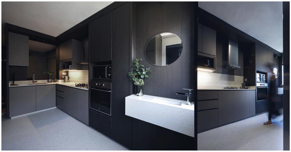 Minimalist Kitchen with Countertop and Homogeneous Tiles