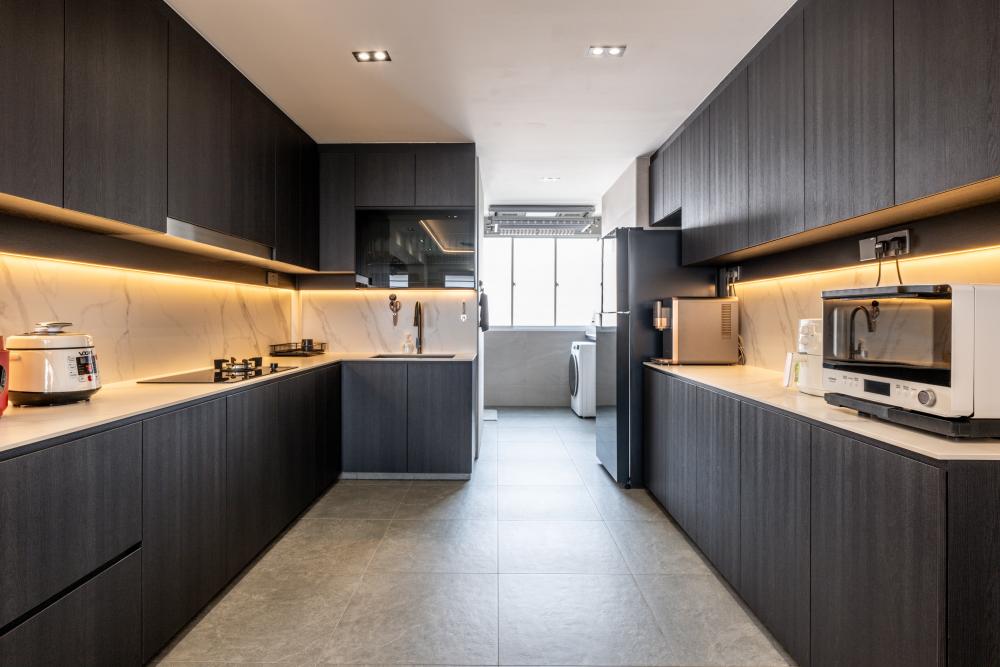 Contemporary Kitchen with Kitchen Window and Open Kitchen