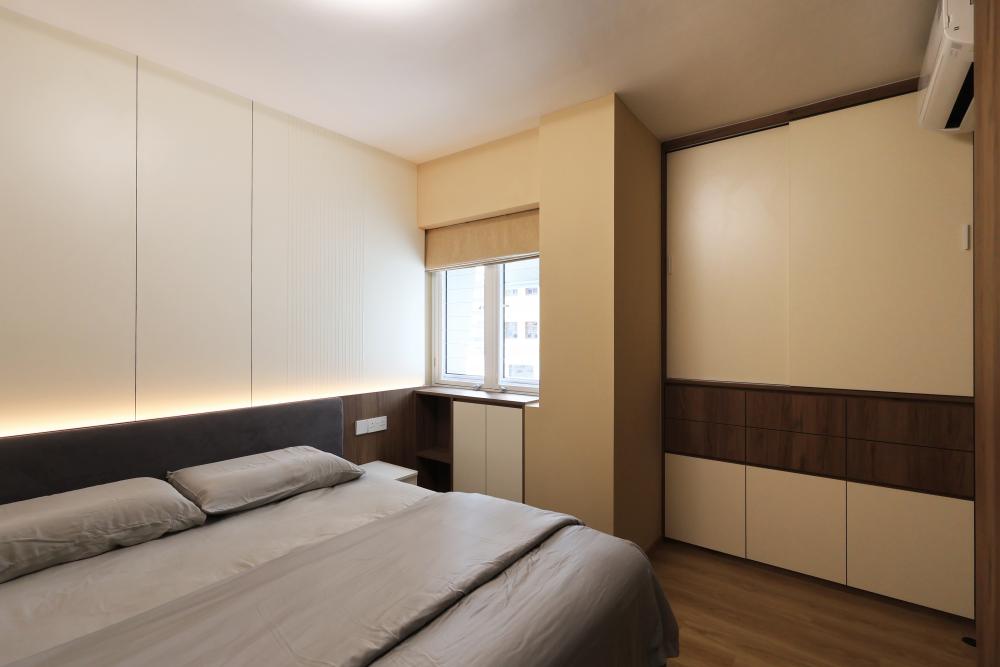 Contemporary Bedroom with Vinyl Flooring and Ceiling Light