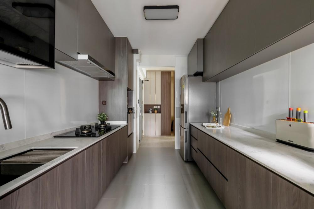 Contemporary Kitchen with Kitchen Window and Kitchen Accessories