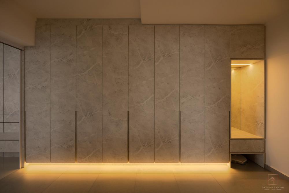 Contemporary Entryway with Mirror and Seating Bench