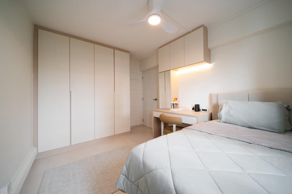Scandinavian Bedroom with Homogeneous Tiles and Wardrobe