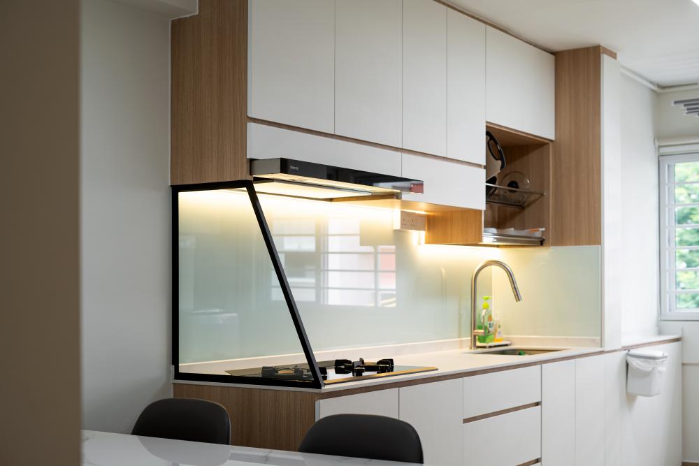 Scandinavian Kitchen with Countertop and Kitchen Backsplash